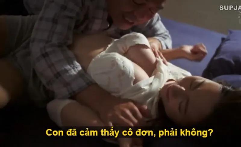 Thấy con trai mãi mê công việc để vợ của con trai cô đơn, bố chồng yêu làm liều đè phang con dâu